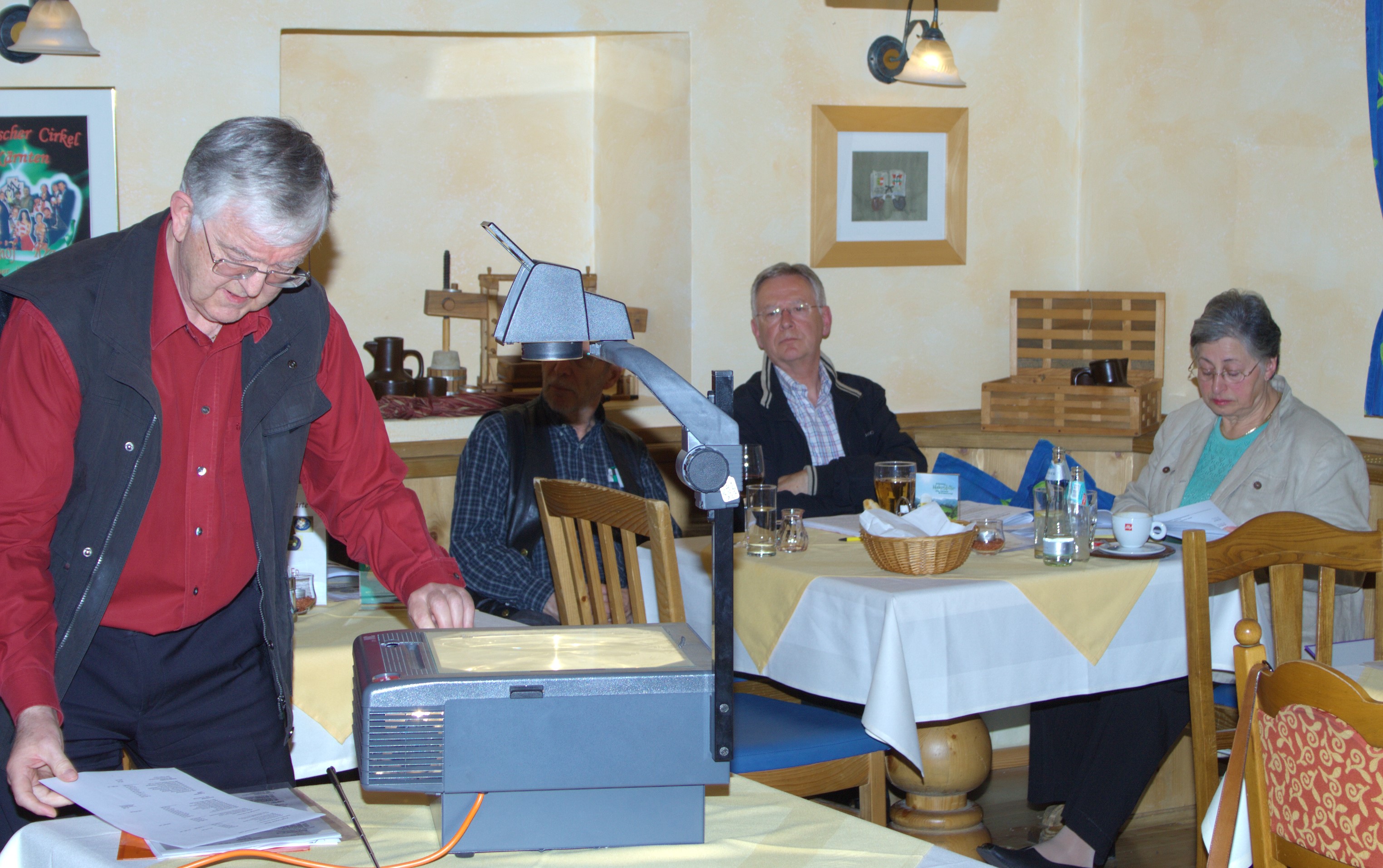 2009 Arge 17 Georg präsentiert.jpg