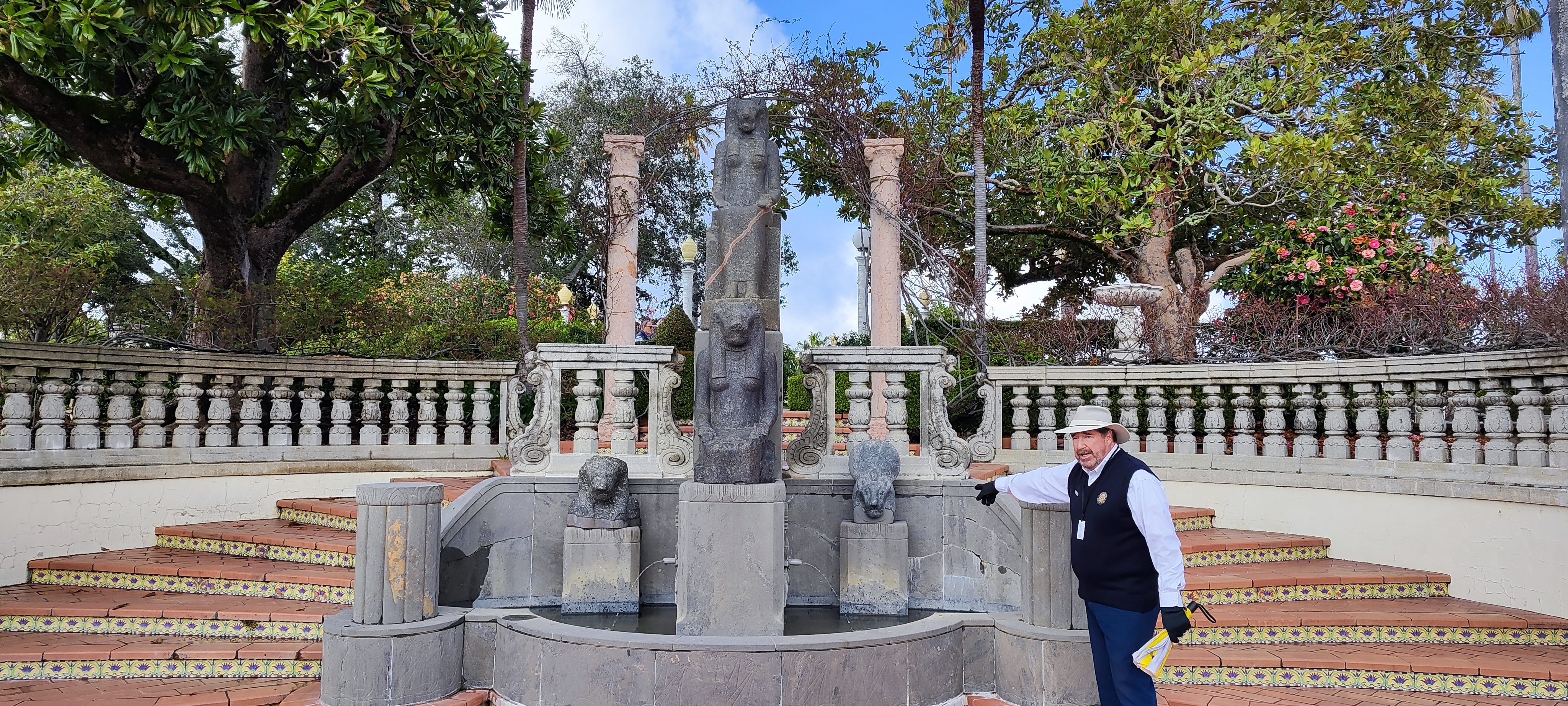 C7 Hearst Castle 097.jpg