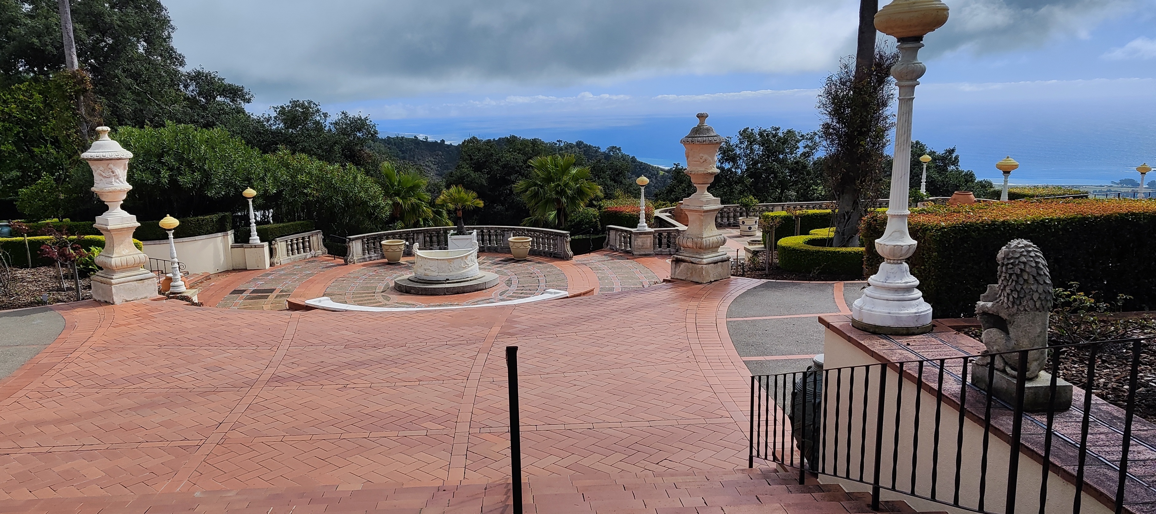 C7 Hearst Castle 127.jpg
